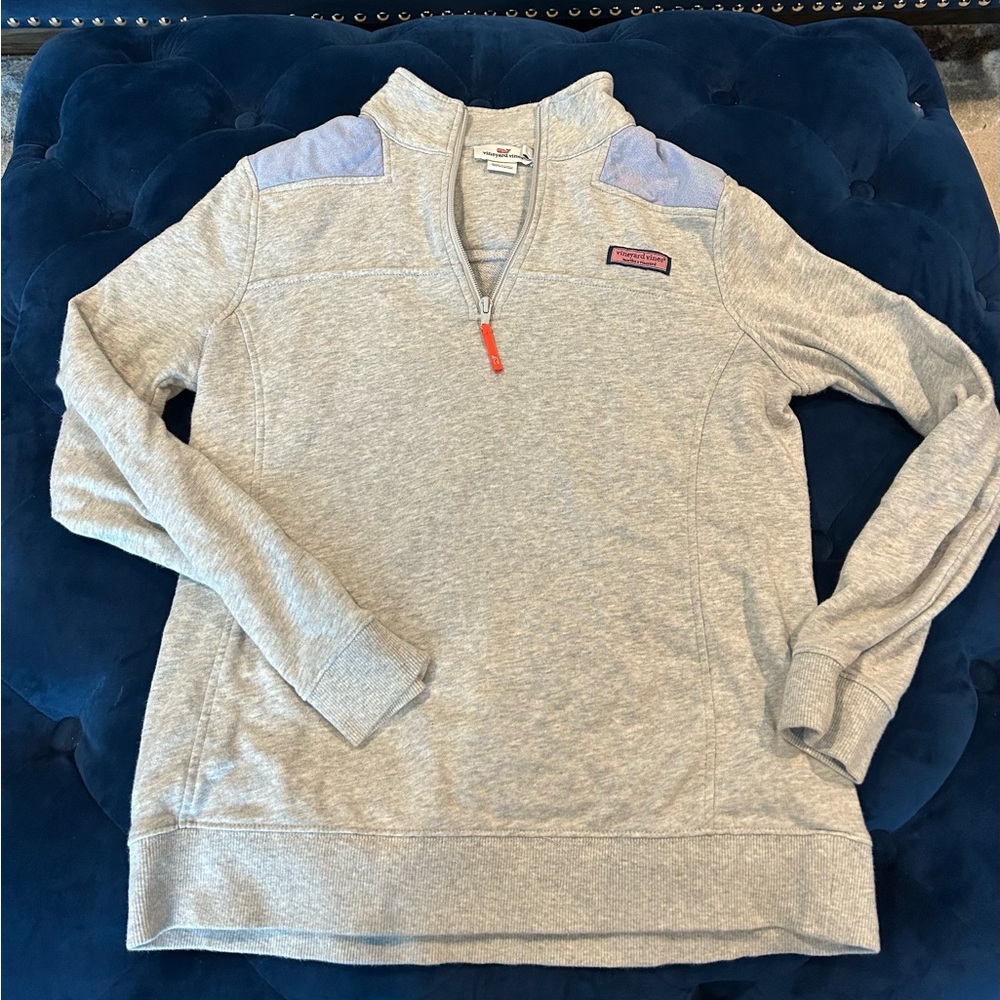 Vineyard Vines Heather Gray Quarter-Zip Pullover with Blue Shoulder Patch